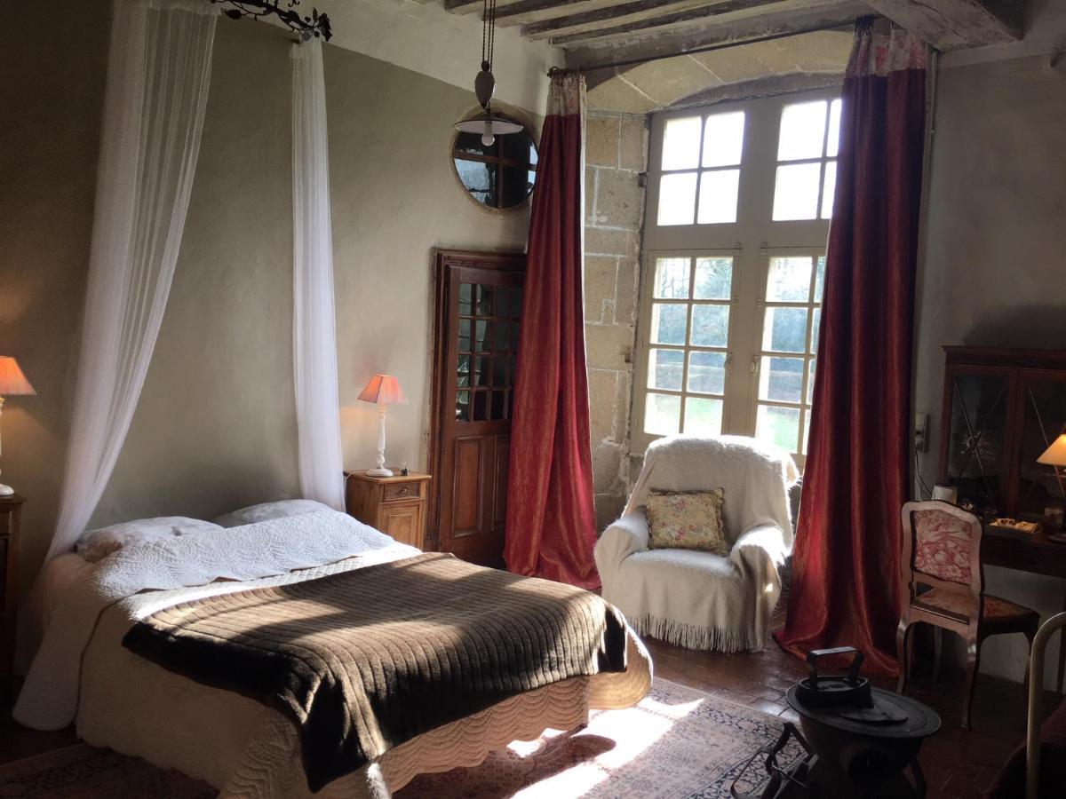 Chateau De Bourgon Montourtier Ngoại thất bức ảnh